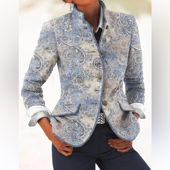 JustFashionNow Women’s Paisley Woolen Blazer Jacket Size Large - Picture 1 of 8